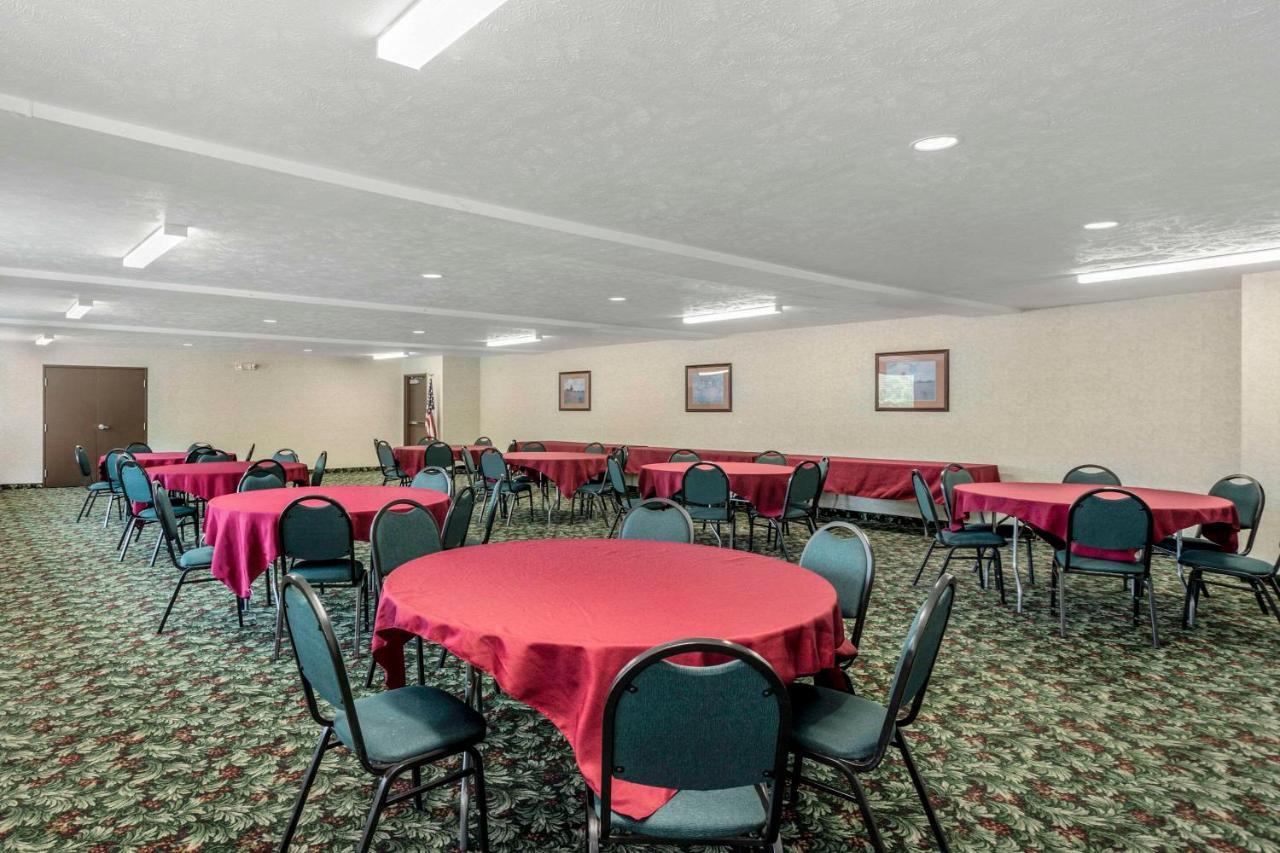 Comfort Inn Huntingdon Esterno foto